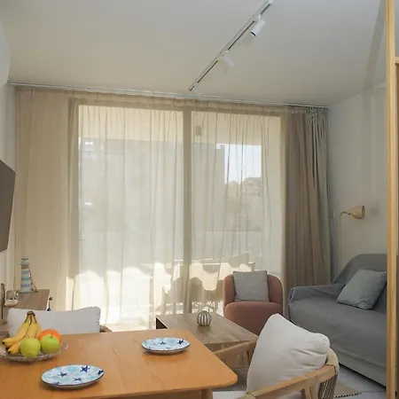 Stylish In Apartament Larnaca